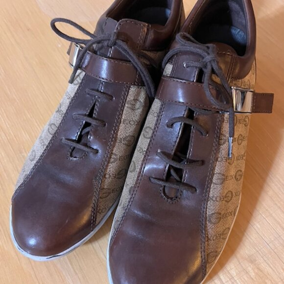 Geox -  Leather & Canvas Women's Shoes - Picture 2 of 5